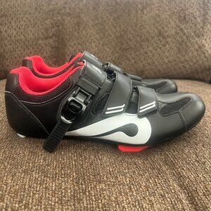 Peloton Women 10/Men 8/Size 41 Black White Logo Cycling Shoes (PL-SH-B-41)